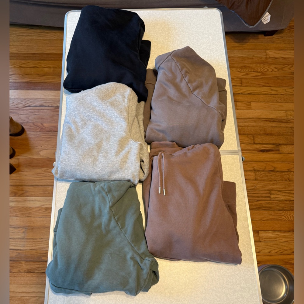 Everlane Mens Sweatshirts Bundle of 5